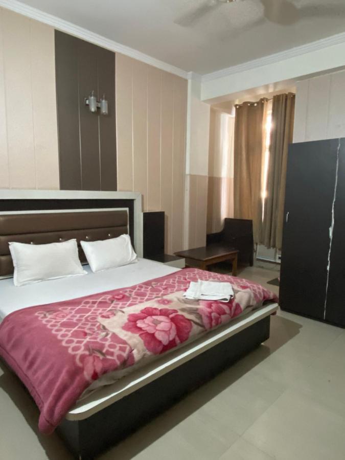 Hotel Neelkanth Katra  Dış mekan fotoğraf